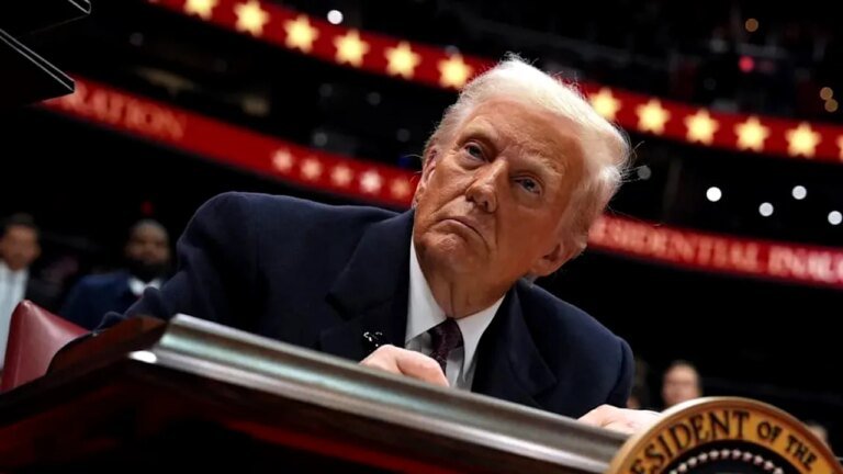 donald-trump-despre-atacurile-americane-din-iran:-„pe-o-scara-de-la-10-la-15,-le-dau-nota-15”