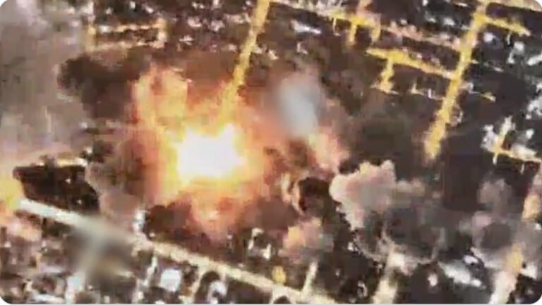 momentul-in-care-buncarul-lui-khamenei-a-fost-bombardat-de-50-de-avioane-de-vanatoare.-armata-israeliana-a-publicat-imaginile