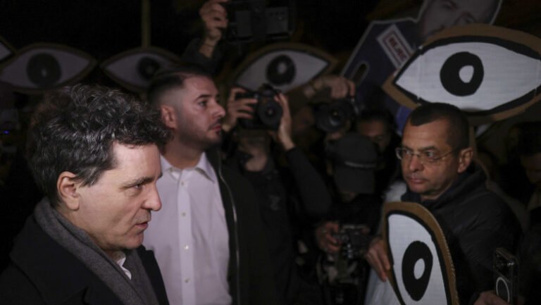 nicusor-dan,-despre-problemele-in-justitie:-e-ca-o-boala-lunga.-sunt-mecanisme-de-putere,-oameni-care-si-au-facut-relatii-unii-cu-altii