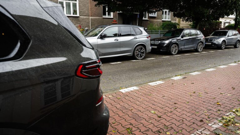 consiliul-local-slatina-a-aprobat-eliminarea-cotelor-aditionale-la-impozitul-pentru-masini.-care-este-impactul-asupra-bugetului-local