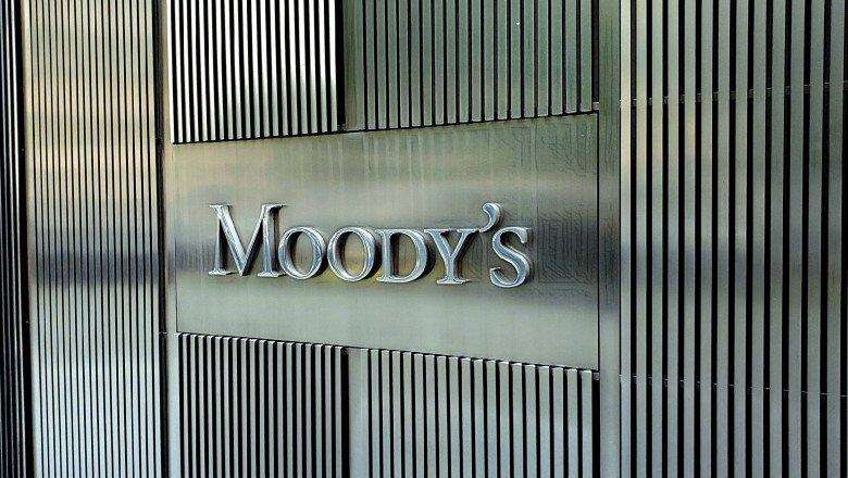 moody’s-ar-putea-retrograda-romania,-daca-planul-de-consolidare-fiscala-nu-va-fi-implementat-in-mod-eficient
