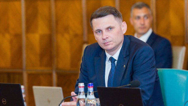 mircea-abrudean,-despre-atmosfera-din-coalitie:-„nu-e-intotdeauna-asa-cum-pare”.-ce-spune-despre-amenintarile-psd