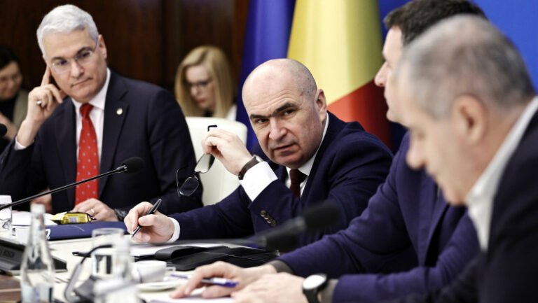 bolojan,-sedinta-la-palatul-victoria.-fiecare-minister-va-transmite-un-calendar-detaliat-pentru-pnrr
