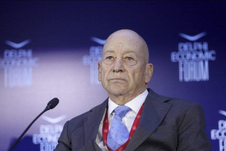 cine-este-„aventurierul”-din-ormuz,-magnatul-care-isi-risca-flota-uriasa-de-petroliere-in-golful-persic,-in-ciuda-razboiului-din-iran