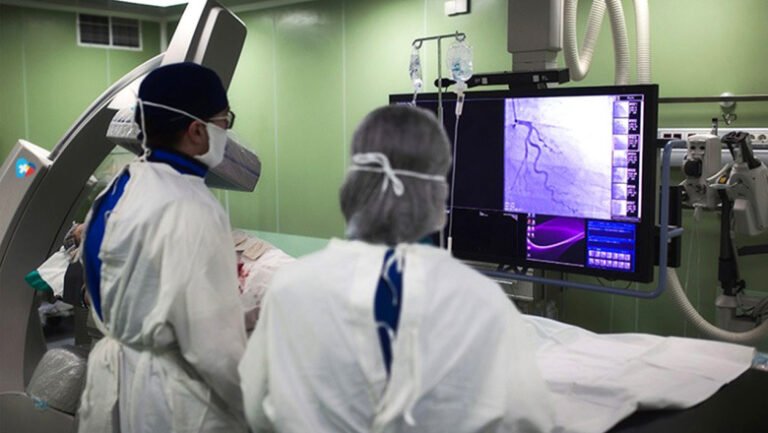 algoritmi-care-salveaza-vieti:-cum-integreaza-medlife-inteligenta-artificala-pentru-diagnostice-rapide-si-precise