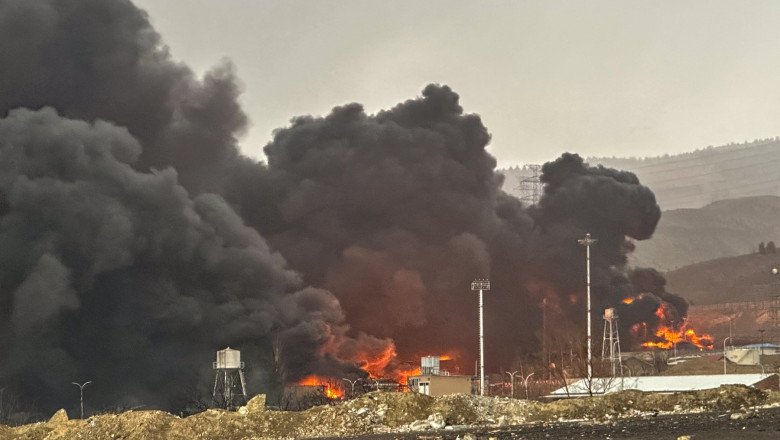 iranul-ameninta-ca-blocada-petroliera-va-continua-pana-la-oprirea-atacurilor.-garda-revolutionara:-incheierea-razboiului-o-decidem-noi