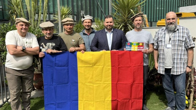 un-grup-de-romani-care-a-mers-sa-gaseasca-leopardul-zapezilor-in-pakistan-a-fost-evacuat-de-mae-de-urgenta-din-cauza-razboiului