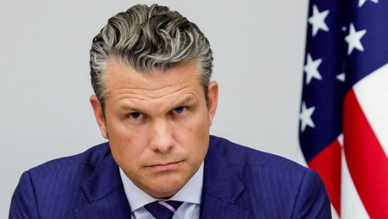 rusia,-avertizata-de-pete-hegseth-sa-nu-se-implice-in-razboiul-cu-iranul.-mesaj-pentru-mojtaba-khamenei:-„ar-fi-intelept-sa-asculte”