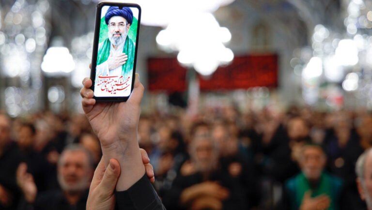 iranul-cere-garantii-ca-sua-si-israelul-nu-vor-mai-lansa-atacuri-in-viitor-pentru-a-semna-un-acord-de-incetare-a-focului-(bloomberg)