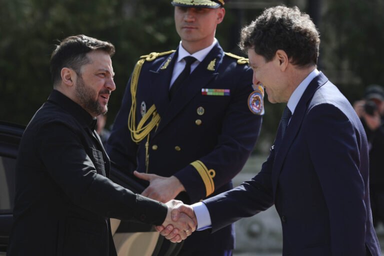 nicusor-dan-si-volodimir-zelenski-sustin-o-conferinta-de-presa-la-palatul-cotroceni