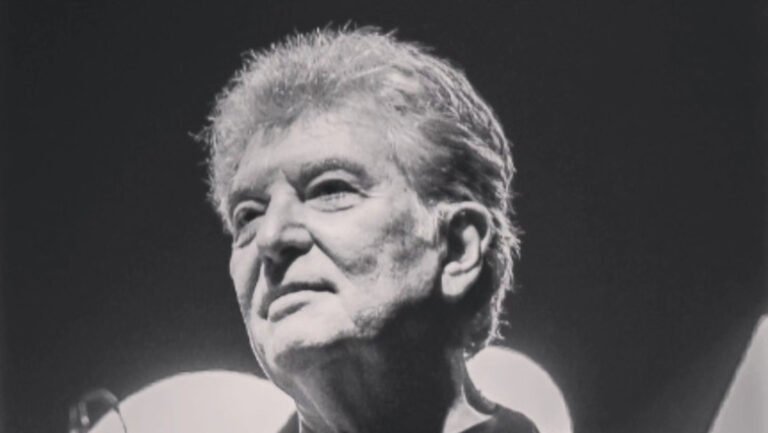 anuntul-trupei-holograf-privind-concertele-programate,-dupa-moartea-basistului-mugurel-vrabete