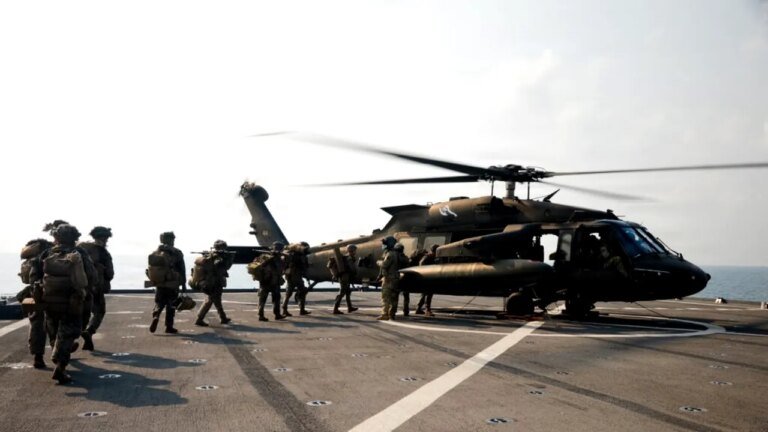 wsj:-sua-trimite-inca-5.000-de-puscasi-marini-in-orientul-mijlociu-si-mai-multe-nave-de-razboi