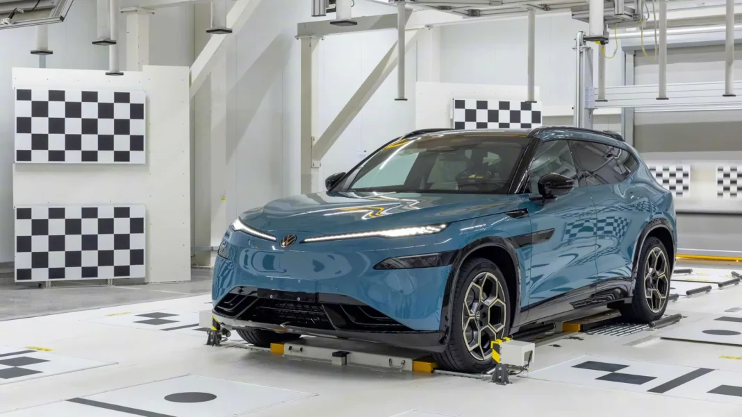 volkswagen-id.-unyx-08-a-intrat-in-productie:-primul-model-dezvoltat-cu-tehnologie-xpeng-ataca-piata-chineza