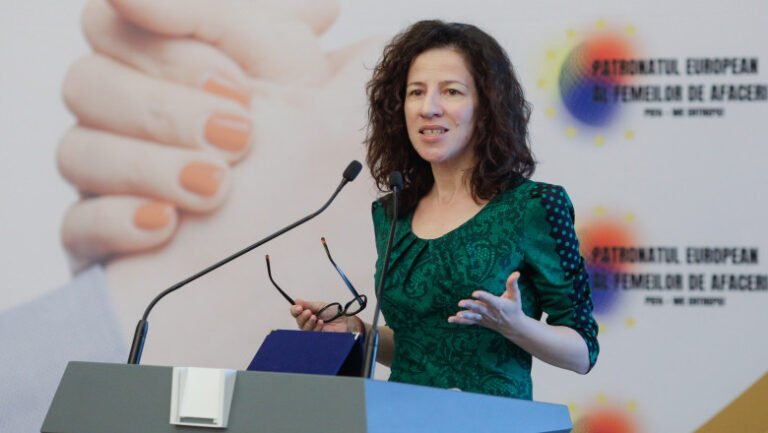 roxana-minzatu:-in-aproape-toate-statele-membre-se-vad-rezultate-tot-mai-slabe-ale-elevilor-testati-in-jur-de-15-ani,-pe-pisa