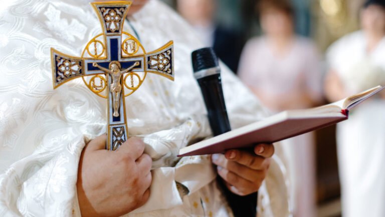 duminica-sfintei-cruci-2026:-sarbatoare-cu-cruce-rosie-in-calendarul-ortodox.-cele-mai-importante-traditii-si-obiceiuri-din-15-martie