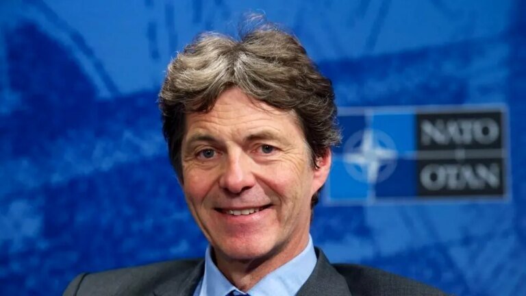 sef-al-spionajului-germaniei,-care-a-gestionat-informatii-clasificate-nato,-victima-a-hackerilor.-cum-i-au-intrat-in-telefon