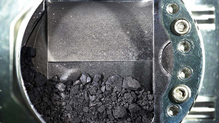 bazele-adn-si-arn,-constituenti-cheie-ai-vietii,-descoperite-in-probleme-prelevate-de-pe-asteroidul-ryugu:-ce-inseamna-asta