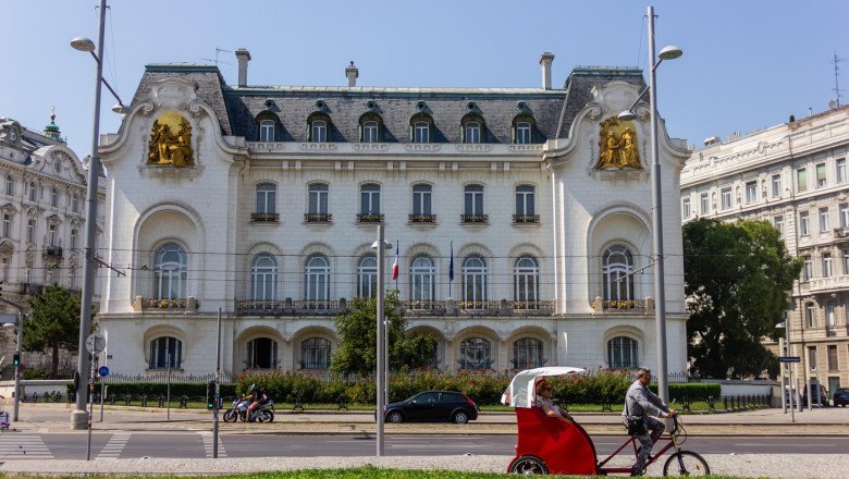 kremlinul-asculta-de-pe-acoperisurile-vienei.-au-revenit-platformele-rusesti-de-interceptare-a-semnalelor-din-timpul-razboiului-rece