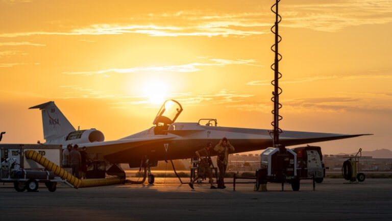 avionul-supersonic-x-59-este-pregatit-pentru-cel-de-al-doilea-zbor-de-incercare.-consecintele-„fentarii”-boom-ului-cosmic