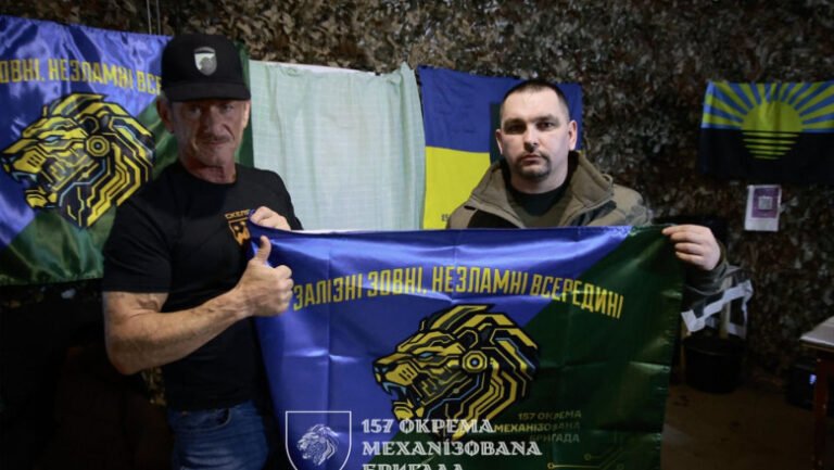 sean-penn,-in-apropierea-frontului-din-donetk:-actorul-american-s-a-intalnit-cu-soldati-ucraineni