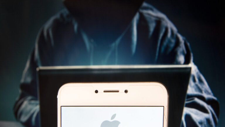 darksword,-un-program-spion-pentru-iphone-capabil-sa-infiltreze-milioane-de-telefoane,-descoperit-de-expertii-in-securitate-cibernetica