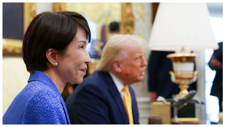 reactii-dure-la-tokyo-dupa-gluma-lui-donald-trump-despre-pearl-harbor:-„tratata-ca-o-idioata-pentru-ca-este-femeie” reactii-dure-la-tokyo-dupa-gluma-lui-donald-trump-despre-pearl-harbor:-„tratata-ca-o-idioata-pentru-ca-este-femeie”