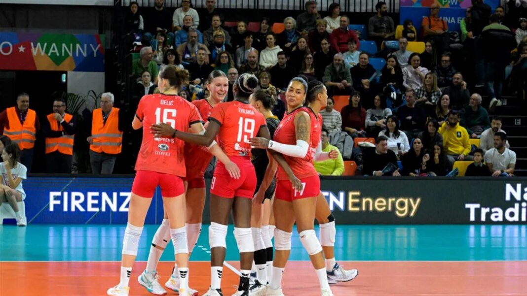 volei-alba-blaj,-prima-echipa-calificata-in-semifinalele-campionatului-feminin-de-volei