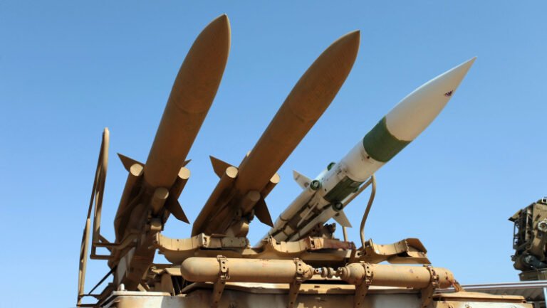 un-avion-usor-s-a-prabusit-langa-moscova.-indicii-ca-apararea-antiaeriana-aeriana-rusa-l-ar-fi-confundat-cu-o-drona