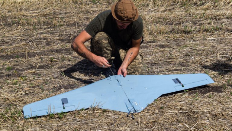 moscova-anunta-ca-ucraina-a-lansat-sute-de-drone-asupra-rusiei-noaptea-trecuta