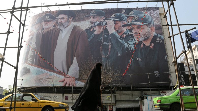 cele-patru-intrebari-cheie-care-ar-putea-defini-urmatoarea-faza-a-razboiului-din-iran:-de-la-stramtoarea-ormuz-la-conducerea-tarii