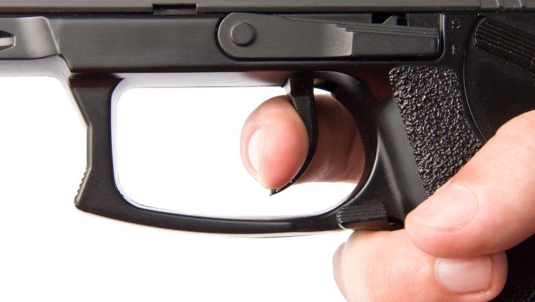 „am-vrut-sa-il-sperii,-nu-sa-pateasca-ceva”.-ce-pedeapsa-a-primit-un-taximetrist-care-a-tras-focuri-de-arma-dupa-o-sicanare-in-trafic „am-vrut-sa-il-sperii,-nu-sa-pateasca-ceva”.-ce-pedeapsa-a-primit-un-taximetrist-care-a-tras-focuri-de-arma-dupa-o-sicanare-in-trafic