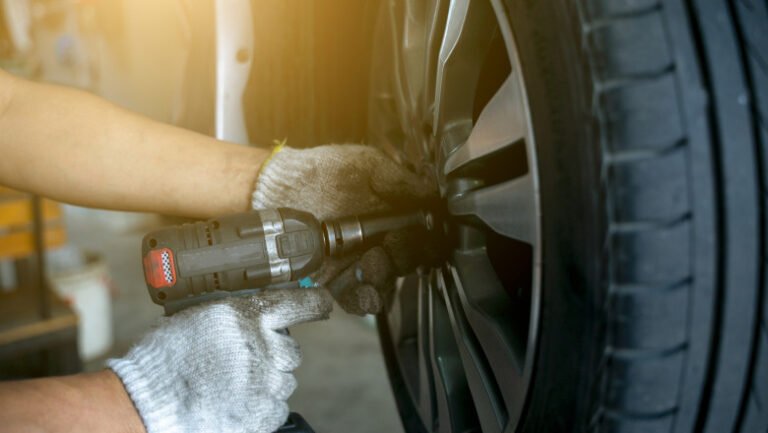 dilema-anuala-a-soferilor:-cand-trecem-la-anvelopele-de-vara.-ce-spune-legislatia-din-romania