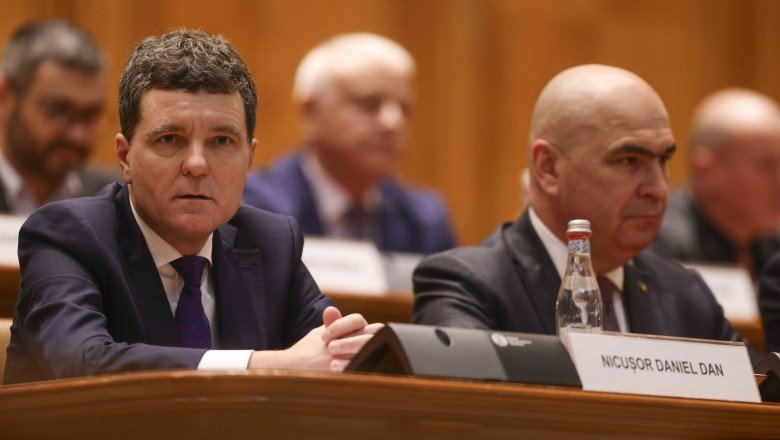 nicusor-dan,-intrebat-daca-bolojan-mai-ramane-premier:-are-sprijinul-majoritatii-parlamentare.-sper-sa-continue-la-fel,-dar-mai-vedem nicusor-dan,-intrebat-daca-bolojan-mai-ramane-premier:-are-sprijinul-majoritatii-parlamentare.-sper-sa-continue-la-fel,-dar-mai-vedem