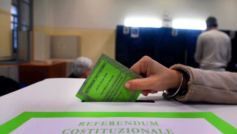 italienii,-chemati-la-urne-timp-de-doua-zile,-intr-un-referendum-privind-modificarea-constitutiei:-decizia-are-legatura-cu-justitia