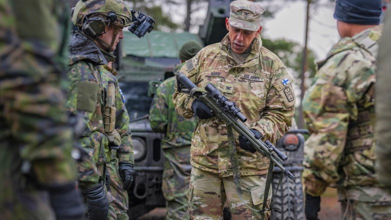 „veniti-cu-propriile-arme”.-una-dintre-cele-mai-puternice-tari-din-nato-si-a-schimbat-radical-doctrina-militara