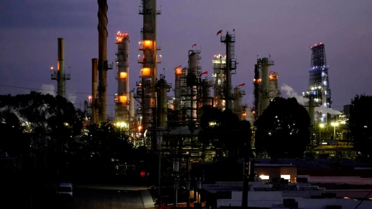 razboiul-din-iran-opreste-productia-de-heliu-din-qatar.-lanturile-globale-de-aprovizionare-cu-tehnologie-sunt-amenintate