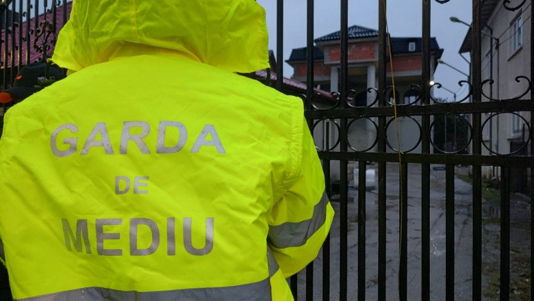 amenda-de-100000-de-lei-pentru-o-firma-din-buzau.-garda-de-mediu-a-gasit-deseuri-periculoase-depozitate-ilegal amenda-de-100000-de-lei-pentru-o-firma-din-buzau.-garda-de-mediu-a-gasit-deseuri-periculoase-depozitate-ilegal