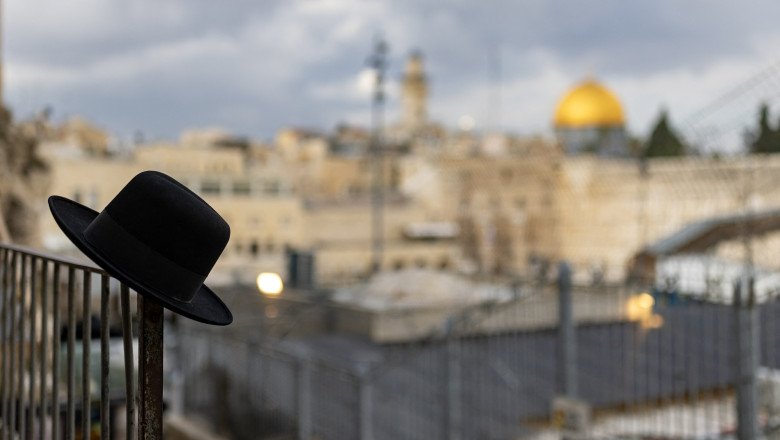 ierusalimul-nu-va-mai-sarbatori-traditional-duminica-floriilor-din-cauza-razboiului-cu-iranul.-procesiunea,-anulata ierusalimul-nu-va-mai-sarbatori-traditional-duminica-floriilor-din-cauza-razboiului-cu-iranul.-procesiunea,-anulata