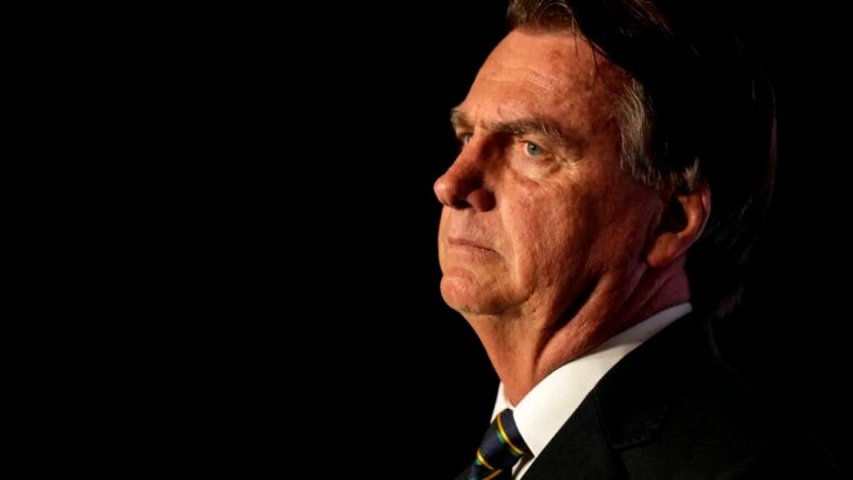 fostul-presedinte-brazilian-jair-bolsonaro-va-executa-pedeapsa-la-domiciliu-din-cauza-unor-probleme-de-sanatate
