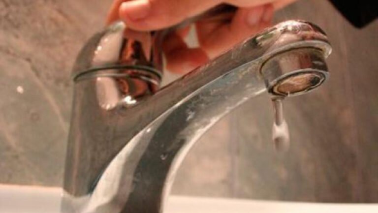 alimentarea-cu-apa-va-fi-sistata,-timp-de-doua-zile,-in-opt-localitati-din-judetul-prahova-si-una-din-dambovita