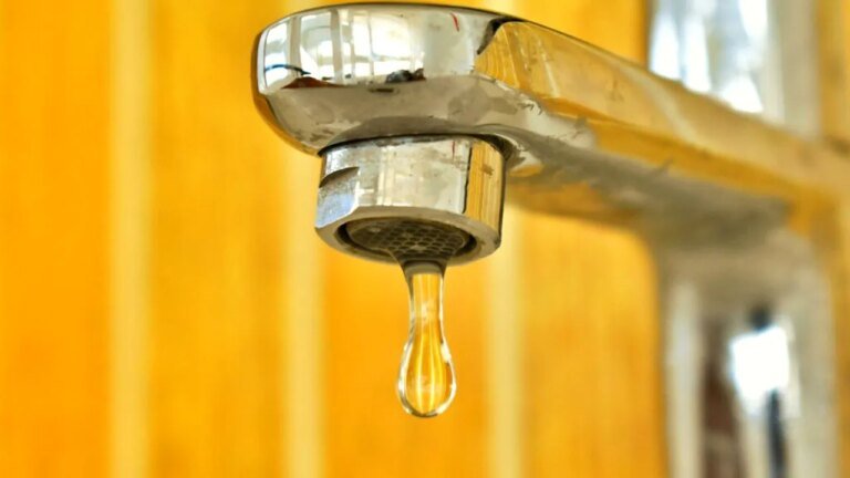 mai-multe-localitati-din-judetul-prahova-si-una-din-dambovita-nu-vor-avea-apa-potabila-timp-de-doua-zile.-cand-va-fi-sistata-alimentarea