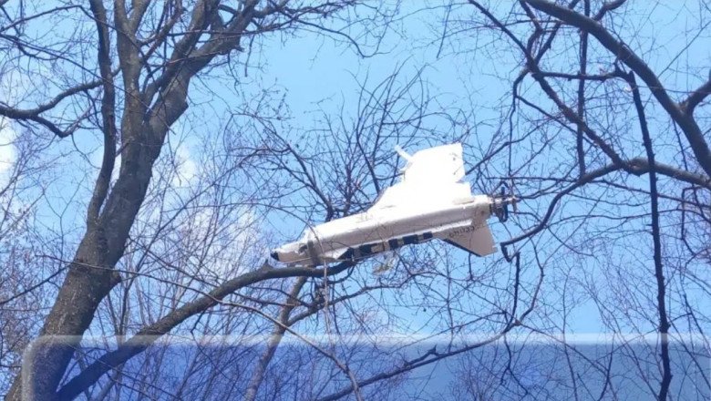 o-drona-a-fost-gasita-de-un-localnic-intr-un-copac-din-judetul-iasi:-„au-venit-de-la-armata,-de-la-pompieri” o-drona-a-fost-gasita-de-un-localnic-intr-un-copac-din-judetul-iasi:-„au-venit-de-la-armata,-de-la-pompieri”