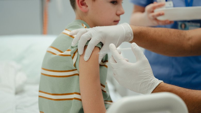 ce-vaccin-se-administreaza-la-varsta-de-14-ani:-la-ce-boli-sunt-expusi-adolescentii-in-lipsa-imunizarii