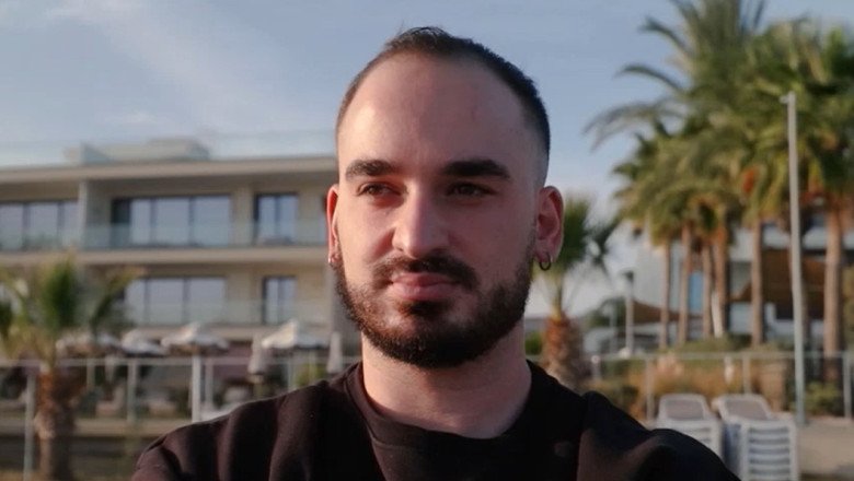 povestea-tanarului-care-a-aflat-ca-a-fost-furat-de-la-parinti,-la-nastere,-si-apoi-a-fost-vandut-de-o-retea-de-adoptii-ilegale