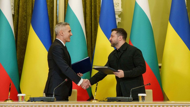 ucraina-si-bulgaria-au-semnat-un-acord-de-securitate-pe-10-ani:-ajutor-militar,-productie-de-armament-si-cooperare-energetica