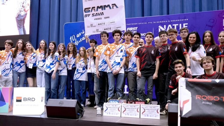 Victorie istorică pentru elevii de la Sava: echipa de robotică a liceului merge la Campionatul Mondial din Statele Unite