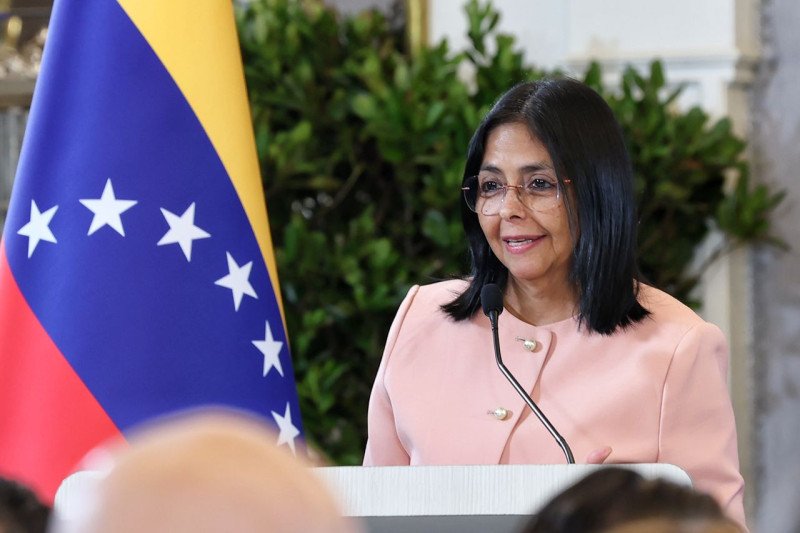 VENEZUELA CARACAS MADURO STATE OF EXTERNAL COMMOTION