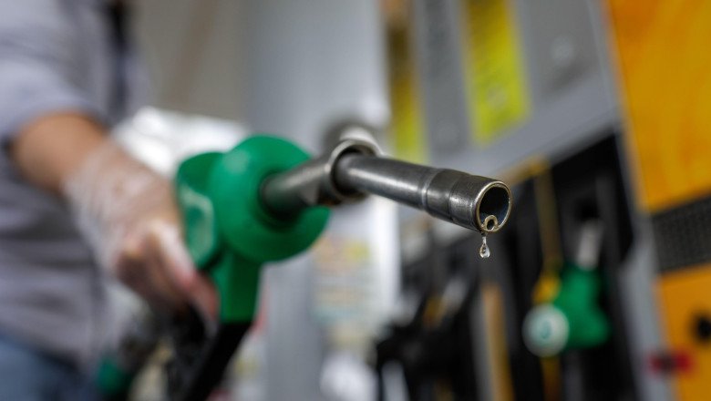 traian-basescu-spune-ca-„romania-poate-evita-o-penurie-de-carburanti”.-ce-il-ingrijoreaza-insa-pe-fostul-presedinte