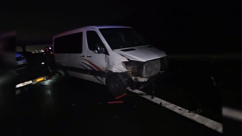 microbuz-implicat-intr-un-accident-grav-pe-a1.-cinci-oameni-au-ajuns-la-spital