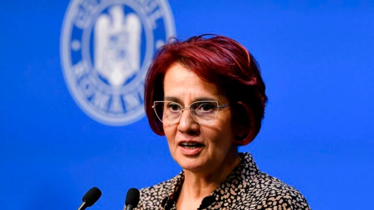 guvernul-anunta-restituirea-partiala-a-despagubirilor-primite-dupa-jaful-coifului-de-la-cotofenesti-si-al-bratarilor-dacice